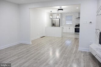 3286 Cromwell Rd in Philadelphia, PA - Building Photo - Building Photo