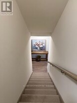 41 Schmeltzer Cres in Richmond Hill, ON - Building Photo