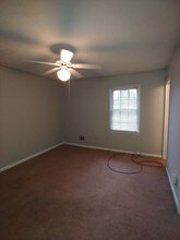 5301 Stonebush Terrace-Unit -Unit B in Stone Mountain, GA - Building Photo - Building Photo