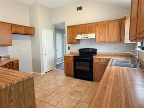 6709 Pecanwood Dr in Arlington, TX - Building Photo - Building Photo