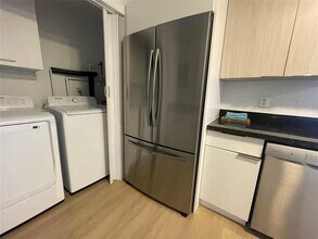 4440 NW 59th Ct in Fort Lauderdale, FL - Building Photo - Building Photo