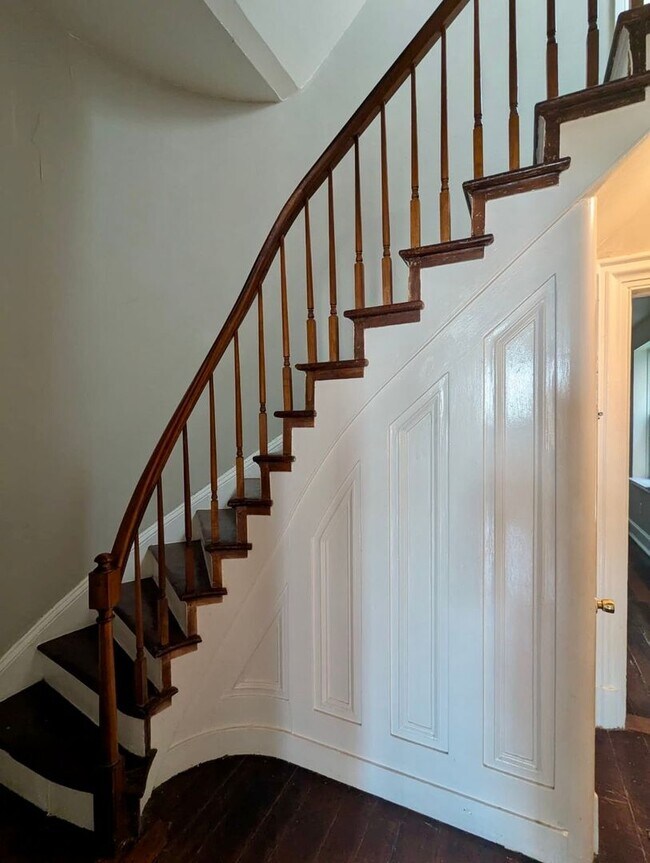 609 N 11th St in Philadelphia, PA - Building Photo - Building Photo