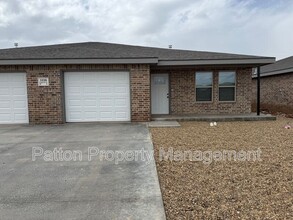 1118 Caprock St in Hereford, TX - Building Photo - Building Photo