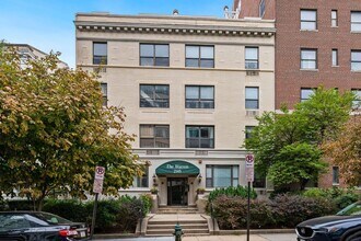 2145 California St NW in Washington, DC - Building Photo - Building Photo