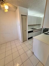 1251 SW 125th Ave in Pembroke Pines, FL - Building Photo - Building Photo