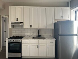 104 Belmont Ave, Unit 3A in Jersey City, NJ - Building Photo