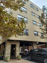 530 W Barry Ave, Unit 4F in Chicago, IL - Building Photo