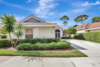 180 S Hampton Dr in Jupiter, FL - Building Photo - Building Photo