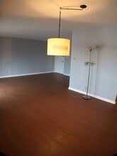 6260 Edsall Road, Unit 402 in Alexandria, VA - Building Photo - Building Photo