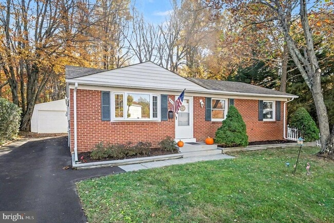 4111 Hoffman Dr in Woodbridge, VA - Building Photo - Building Photo