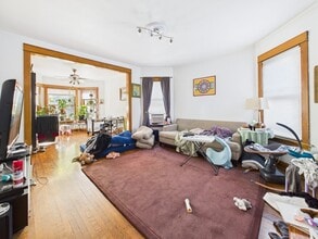 4318 N Albany Ave in Chicago, IL - Building Photo - Building Photo