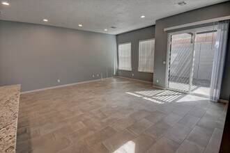 4352 Wymont Circle NE in Albuquerque, NM - Building Photo - Building Photo