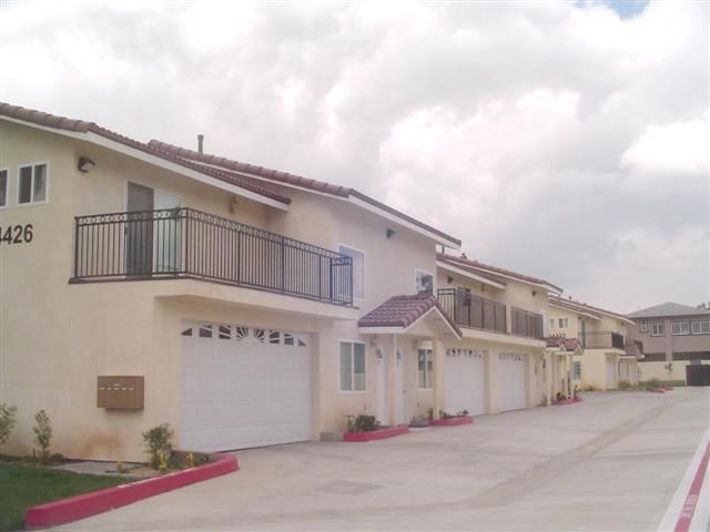 24426 Eucalyptus Ave in Moreno Valley, CA - Building Photo - Building Photo