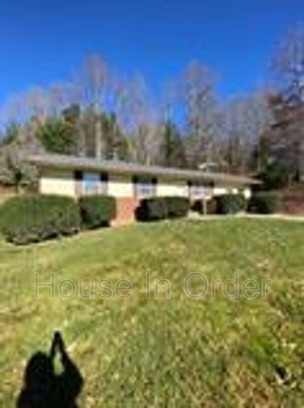 property at 4 Westwood Dr