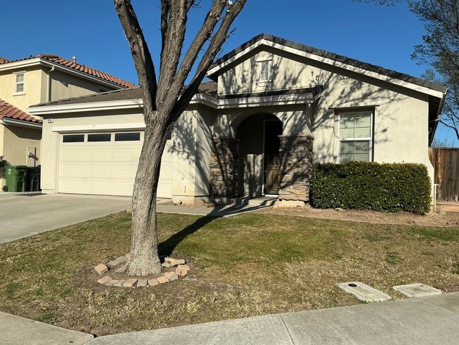 property at 4714 Monarch Ln