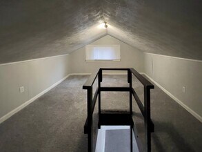 328 S Talley Ave in Muncie, IN - Building Photo - Building Photo