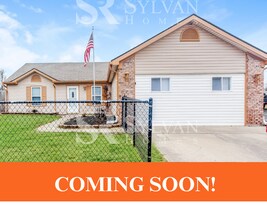 5084 Emmert Dr in Indianapolis, IN - Building Photo