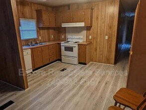 13409 Lafayette Rd in Utica, OH - Building Photo - Building Photo