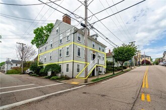 19 King St in East Greenwich, RI - Building Photo - Building Photo