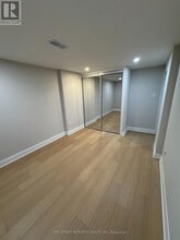 244 King Edward Ave in Toronto, ON - Building Photo - Building Photo