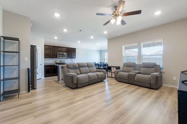 2305 Merganser Dr in Copperas Cove, TX - Building Photo - Building Photo