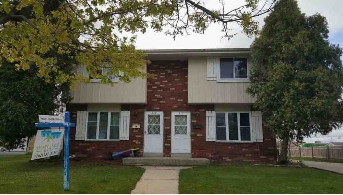 309 Darlene Dr, Unit 311 Darlene Dr. in Waukesha, WI - Building Photo