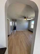 110 Capital St, Unit 3 in Pawtucket, RI - Building Photo - Building Photo