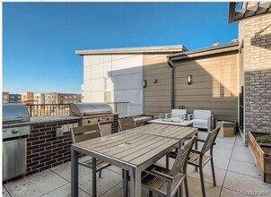460 E Fremont Pl in Littleton, CO - Building Photo - Building Photo