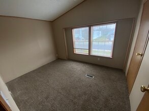 4184 Bickel St in Milford, MI - Foto de edificio - Building Photo