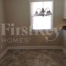 4020 Matthews-Mint Hill Rd in Matthews, NC - Building Photo - Building Photo