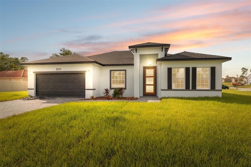 2273 SW 158th St Rd in Ocala, FL - Foto de edificio