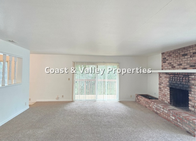 20104 Belma Ct in Salinas, CA - Building Photo - Building Photo