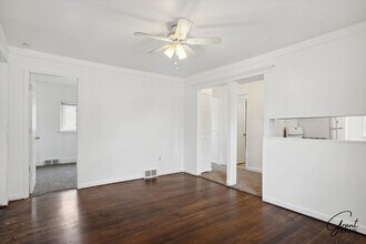 25026 Leach St in Eastpointe, MI - Building Photo - Building Photo