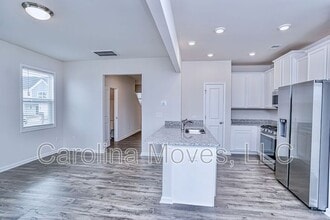 18 Apricot Ln in Duncan, SC - Building Photo - Building Photo