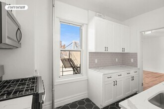 720 W 173rd St in New York, NY - Building Photo - Building Photo