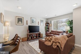 3053 Heathcote Rd in Waldorf, MD - Building Photo