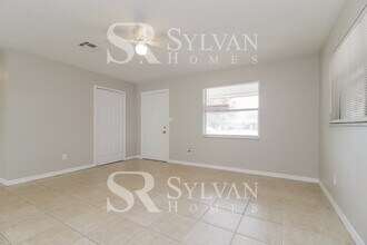 4237 Schank Ct in Orlando, FL - Building Photo - Building Photo