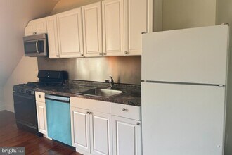 1209 Spruce St in Philadelphia, PA - Building Photo - Building Photo