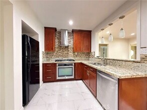 2864 Pinckard Ave in Redondo Beach, CA - Building Photo - Building Photo