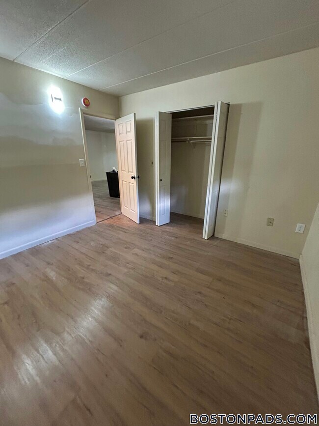 30 Normandy Ave in Cambridge, MA - Building Photo - Building Photo