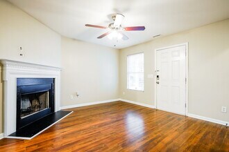 3430 Idlewood Village Dr in Raleigh, NC - Building Photo - Building Photo