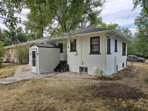 429 S 4th St in Douglas, WY - Building Photo - Building Photo