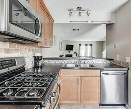 1565 Springleaf Ct SE in Smyrna, GA - Building Photo - Building Photo