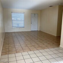 1423 Andalusia Blvd in Cape Coral, FL - Building Photo - Building Photo