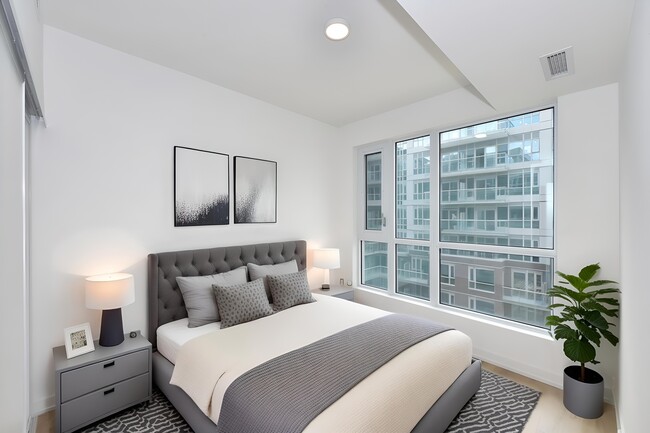 150 Logan Ave in Toronto, ON - Building Photo - Building Photo