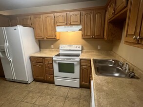 1311 S Houston Ave in Russellville, AR - Building Photo - Building Photo