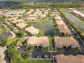 306 Belmont Ln in North Lauderdale, FL - Building Photo - Building Photo