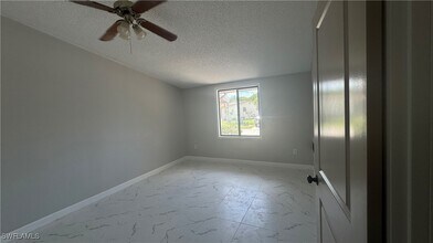 5222 Treetops Dr in Naples, FL - Building Photo - Building Photo