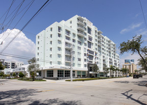 Pinnacle at Tarpon River Apartments