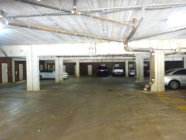 101 Stratford St in Houston, TX - Building Photo - Building Photo